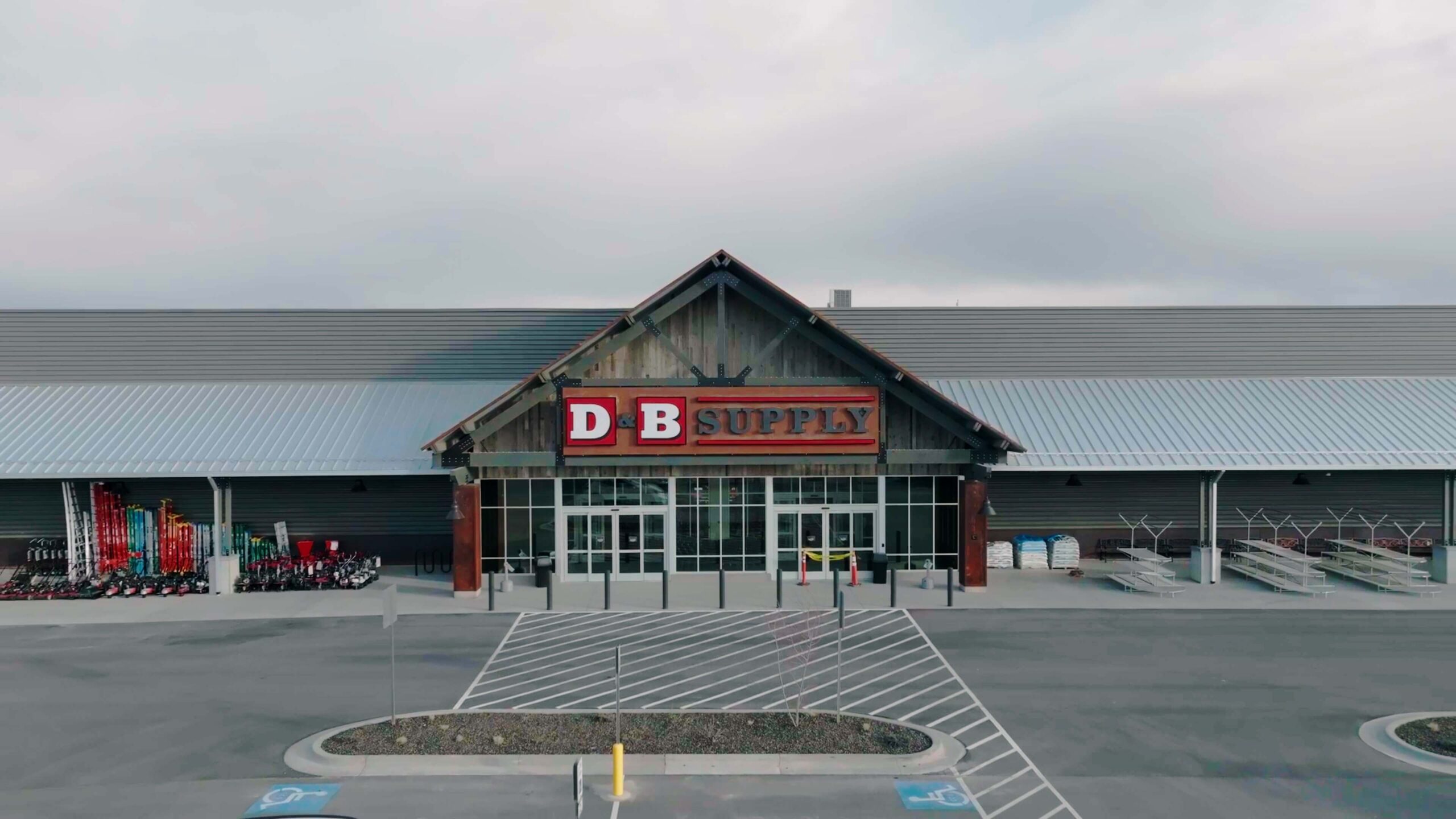 D&B Supply | Ahlquist